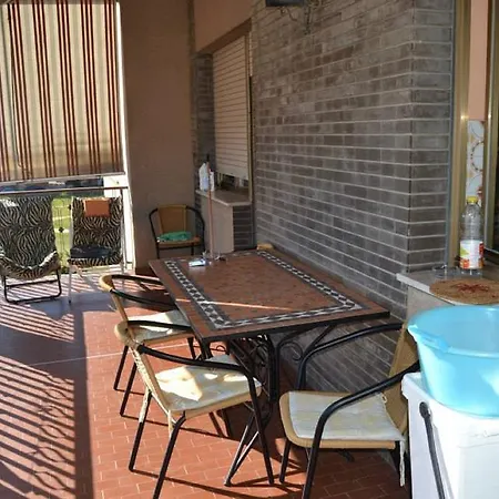 A Apartament *